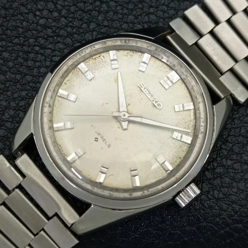 Vintage 1974 Seiko Automatic Mens Silver Watch W/daydate & Patina accents